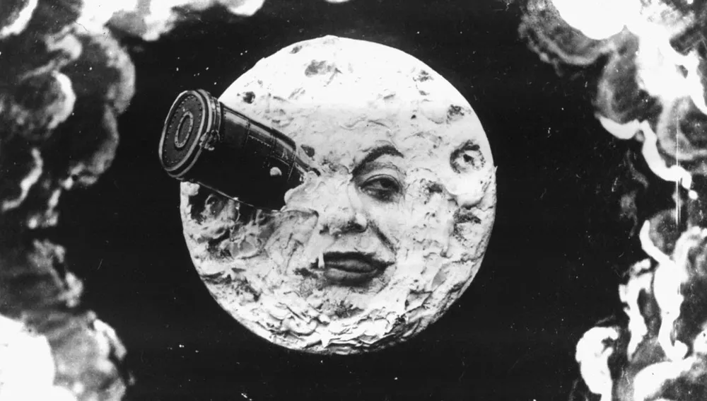 La icónica escena de la película de Georges Mèliés «Viaje a la luna» (1902)