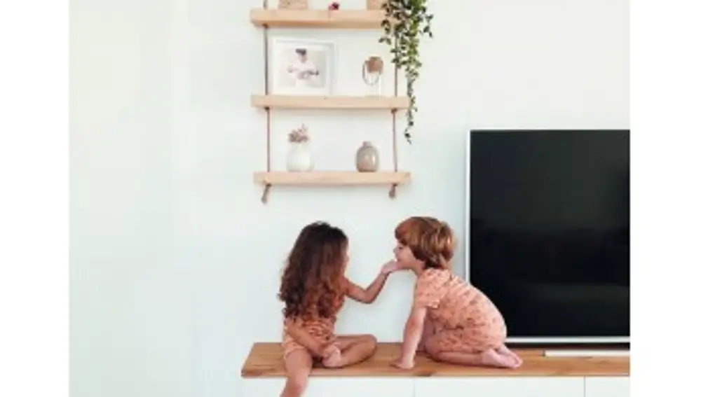 Estantería de madera en oferta