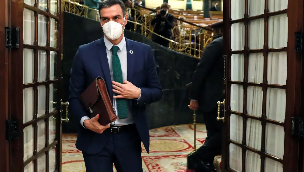 El presidente del Gobierno, Pedro Sánchez, a la salida de la sesión de control al Gobierno celebrada este miércoles en el Congreso.