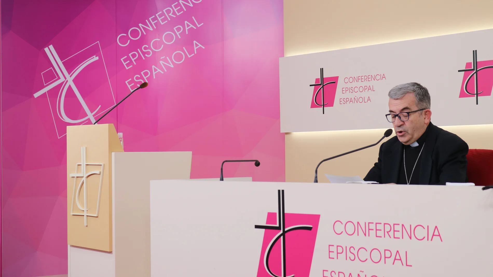 Luis Argüello, secretario general del Conferencia Episcopal Española (CEE)
