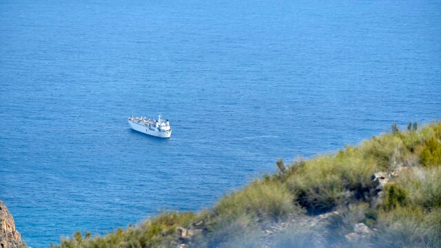 La Autoridad Portuaria solicita al Ministerio que el buque que partió de Tarragona no atraque en el Puerto de Cartagena