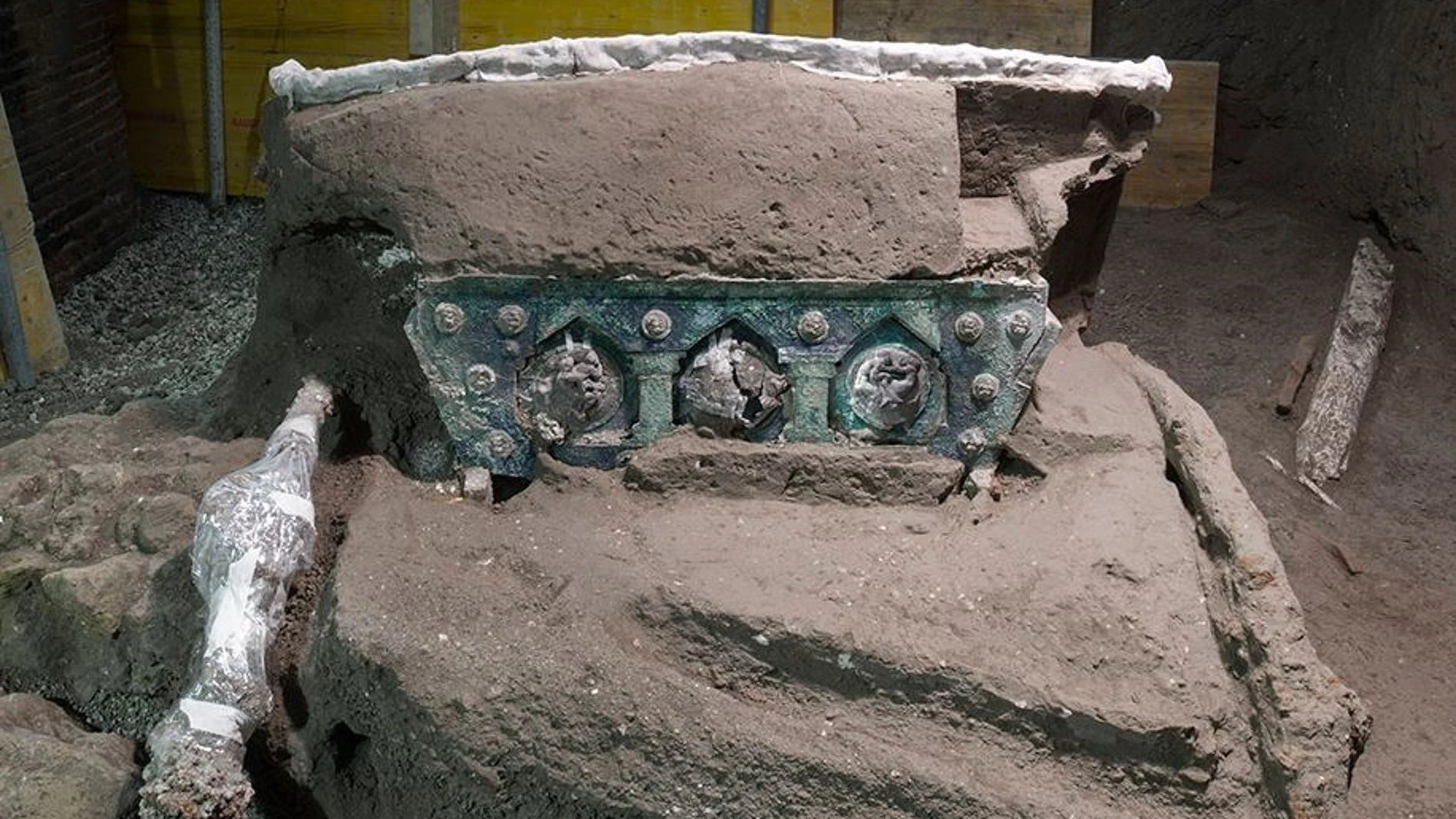 Carro romano hallado en las ruinas de Pompeya