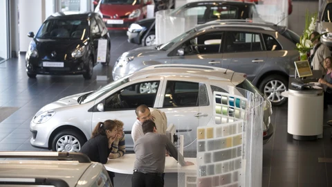 Las ventas de coches en España caen un 10% en lo que va de año