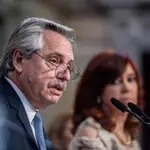  Alberto Fernández contraataca tras el escándalo de las “Vacunas VIP”