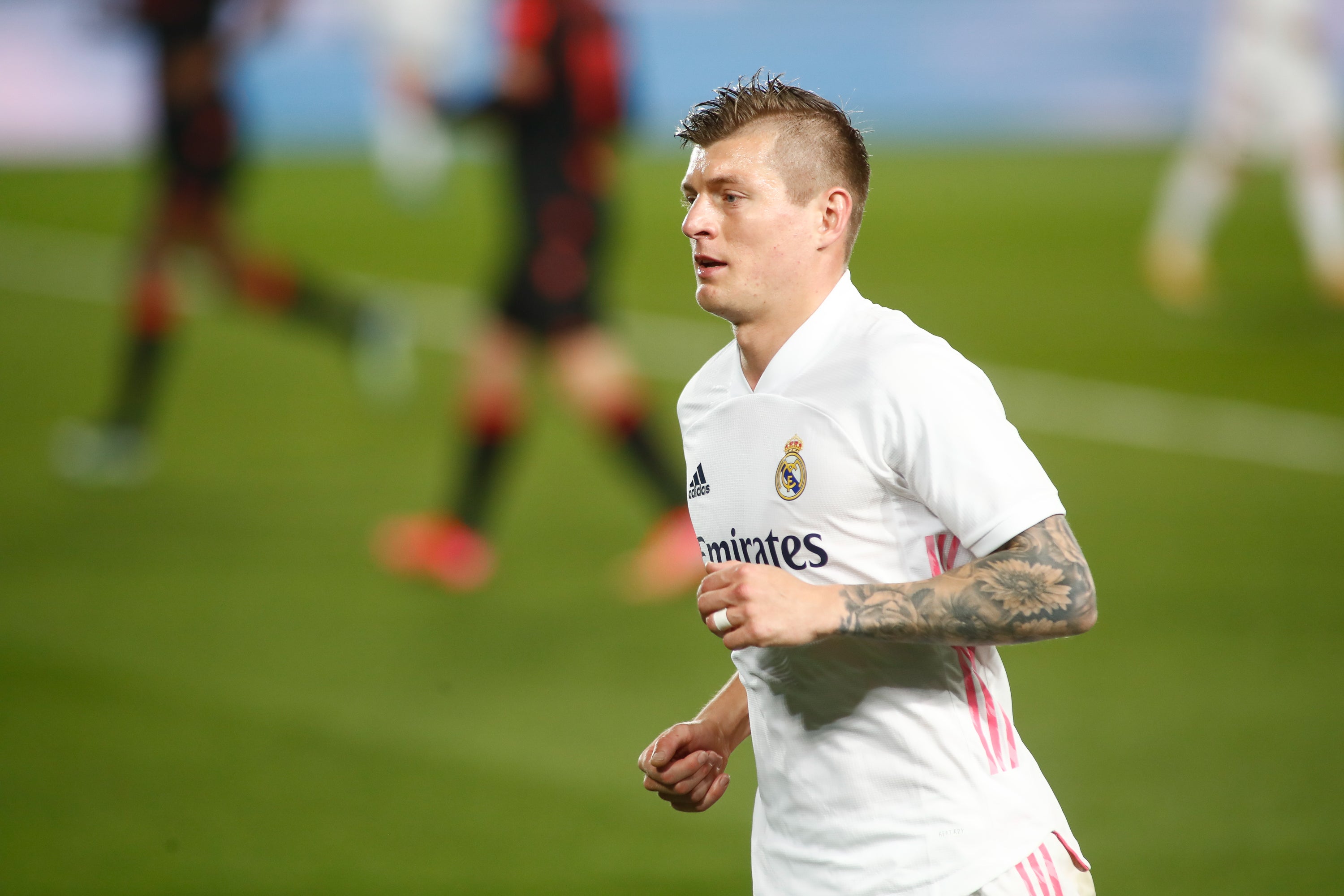 Toni Kroos: «Loiro e de olhos azuis, para algumas pessoas passei a ser um  nazi» - Real Madrid - Jornal Record