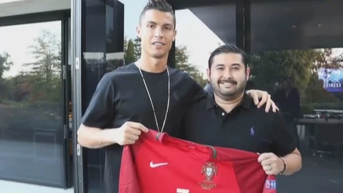 El príncipe de Johor, que quiere el Valencia.