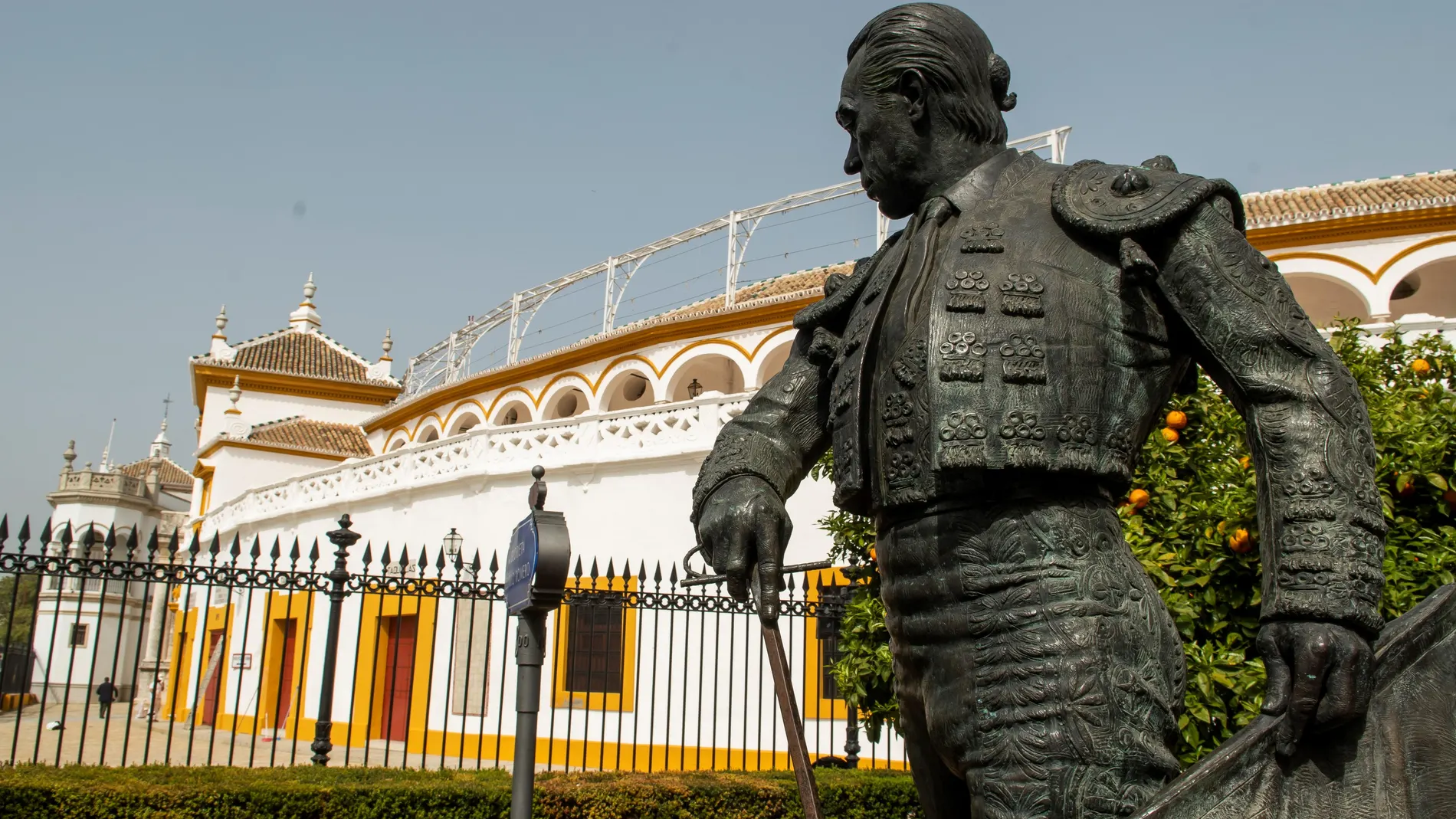 Plaza de toros de la Real Maestranza de Sevilla que en las próximas semanas inaugurara la temporada taurina, respetando las actuales medidas sanitarias y a la espera de sucesivos cambios que permitan una mayor asistencia de público a los tendidos.