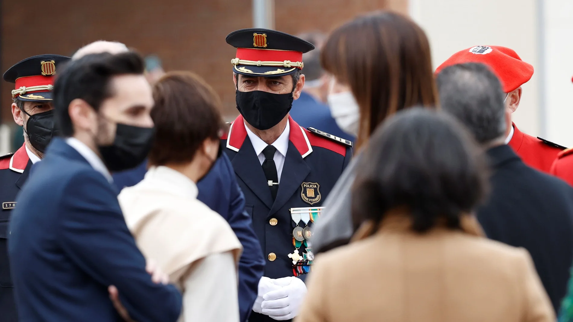 - El mayor de los Mossos d'Esquadra, Josep Lluís Trapero, ya estuvo en la Comunidad de Madridd para el acto de destrucción de varios centenares de armas incautadas en décadas pasadas a las bandas terroristas ETA y GRAPO celebrado en la Academia de la Guardia Civil de Valdemoro (Madrid). EFE/Chema Moya