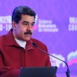 AME9486. CARACAS (VENEZUELA), 03/03/2021.- Fotografía cedida por prensa Miraflores que muestra al presidente de Venezuela, Nicolás Maduro, durante una intervención hoy en Caracas (Venezuela). Las autoridades de Venezuela detectaron la variante brasileña de la COVID-19 y se encuentran evaluando el alcance de las personas contagiadas con esta cepa, informó este miércoles el presidente del país caribeño, Nicolás Maduro. EFE/ Prensa Miraflores SOLO USO EDITORIAL/NO VENTAS/SOLO DISPONIBLE PARA ILUSTRAR LA NOTICIA QUE ACOMPAÑA/CRÉDITO OBLIGATORIO