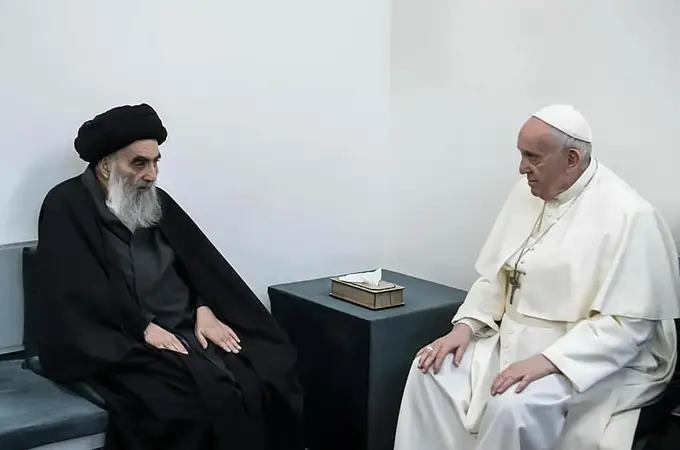Capote papal al Islam de la paz