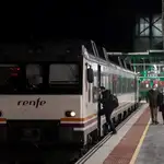 Los trenes de Cercanías llevaron a 2,7 millones de viajeros entre Murcia y Alicante y 14 millones en el núcleo de Valencia