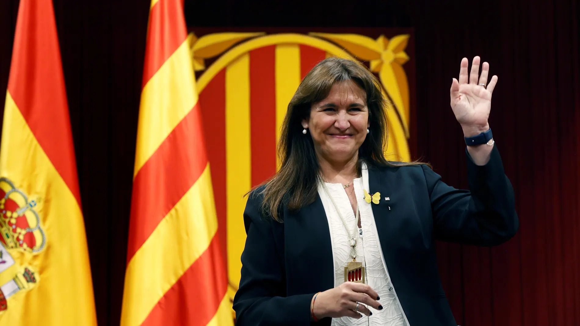 Laura Borràs de JxCat, en su lugar de la Mesa en el hemiciclo tras elegida nueva presidenta de la cámara catalana