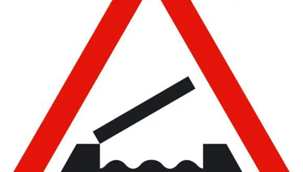 La señal P5 advierte del peigro de un puente móvil que puede interrumpir la circulación