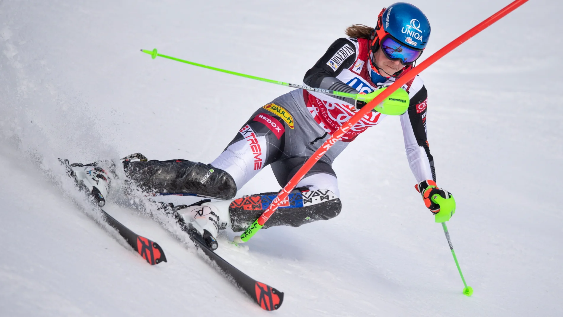 Petra Vlhova, de Eslovaquia, en acción durante la primera carrera del eslalon femenino en la Copa del Mundo de Esquí Alpino de la FIS en Are, Suecia, el 12 de marzo de 2021. (Eslovaquia, Suecia) EFE/EPA/Pontus Lundahl/TT