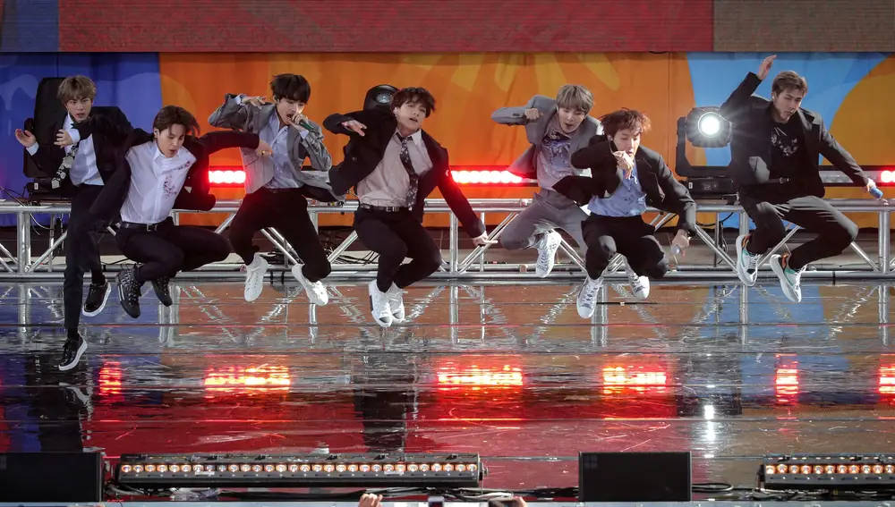 FILE PHOTO: Members of K-Pop band BTS perform on ABC's 'Good Morning America' show in Central Park in New York City, U.S., May 15, 2019. REUTERS/Brendan McDermid/File Photo