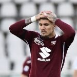 Lyanco con el Torino.
