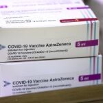 Cajas con los viales de las vacuna contra la Covid-19 de AstraZeneca