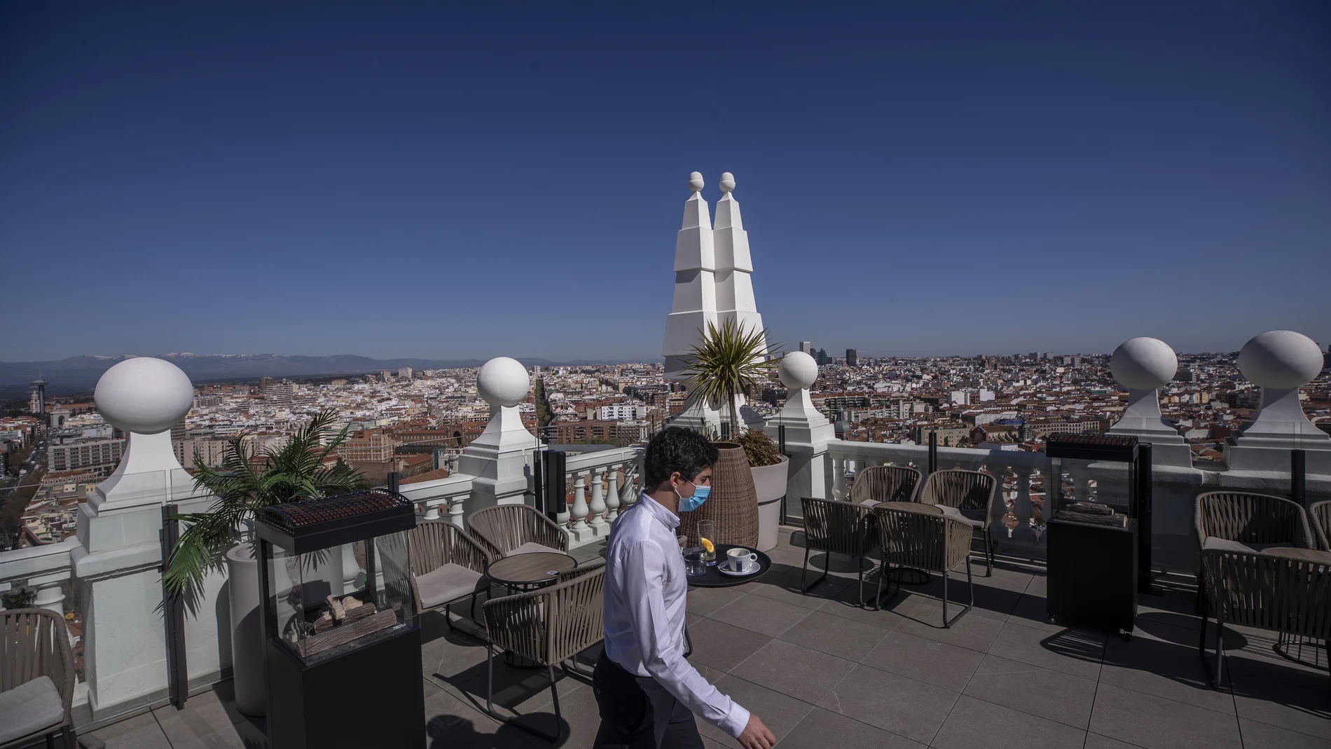 Vista de Madrid desde la terraza de uno de sus hoteles