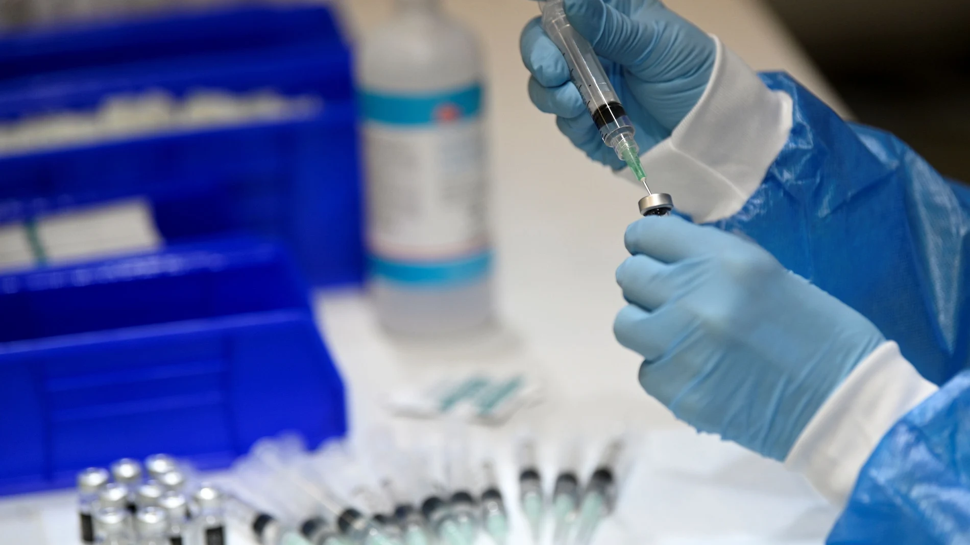 Las provincias canadienses tienen que plantearse hacer obligatoria la vacunación contra el coronavirus