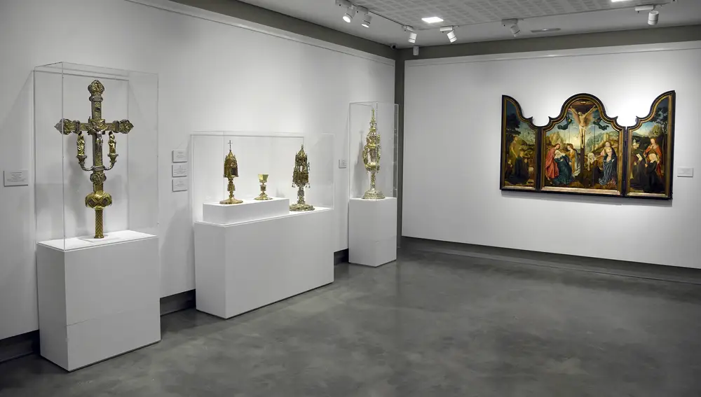 Inauguración de la exposición "Burgos, 1921: cuando la Catedral celebró sus 700 años"