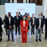 La secretaria general de Cs, Marina Bravo (1i); el vicepresidente de Andalucía, Juan Marín (2i); y la presidenta de Cs, Inés Arrimadas (centro), en la última Ejecutiva de Ciudadanos