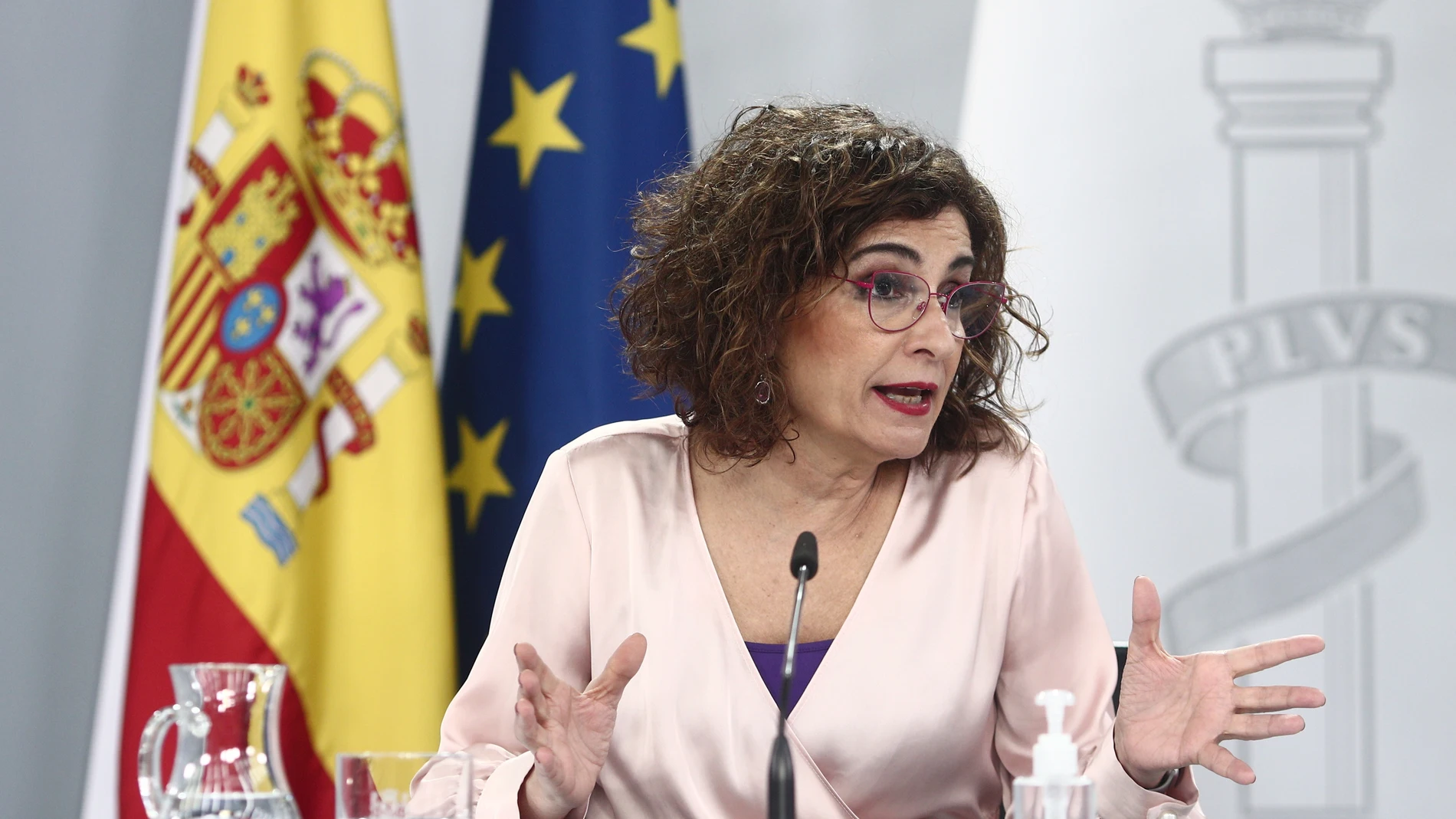 La ministra portavoz y ministra de Hacienda, María Jesús Montero, interviene en rueda de prensa posterior al Consejo de Ministros