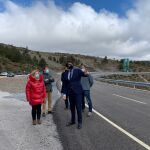El consejero de Fomento y Medio Ambiente, Juan Carlos Suárez-Quiñones, las obras de la carretera autonómica SO-830, en el tramo entre el Puerto de Santa Inés y el límite con La Rioja