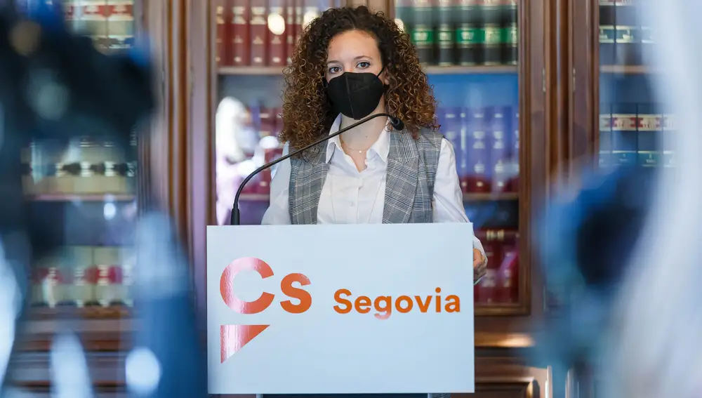 La portavoz del grupo municipal de Ciudadanos en el Ayuntamiento de Segovia, Noemí Otero, avanza futuras acciones en el consistorio de la capital