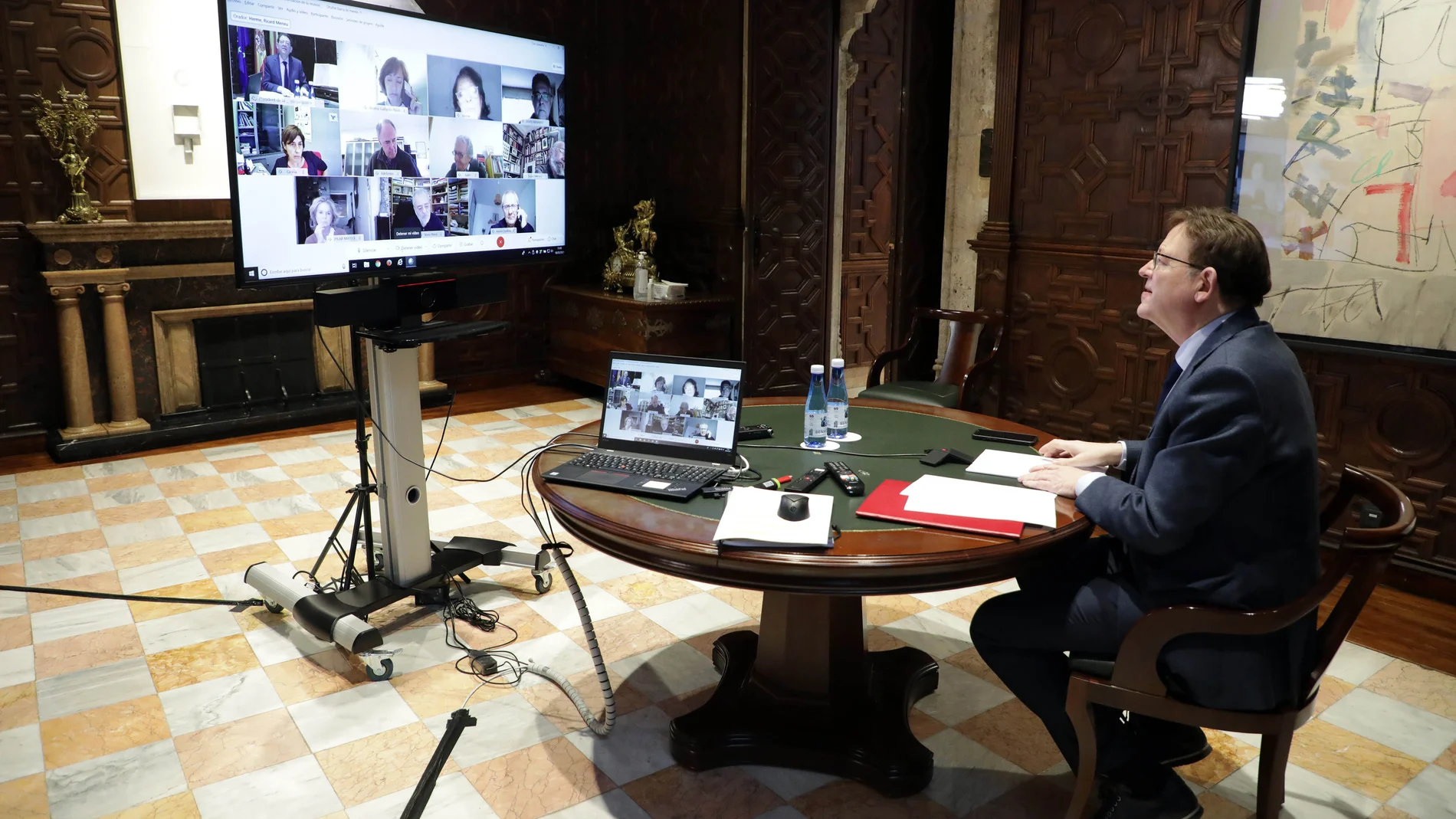 El presidente de la Generalitat valenciana, ayer durante el encuentro telemático con expertos en diferentes sectores de la Comunitat Valenciana