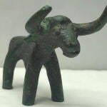 El toro de bronce que ha sido hallado en Olimpia
