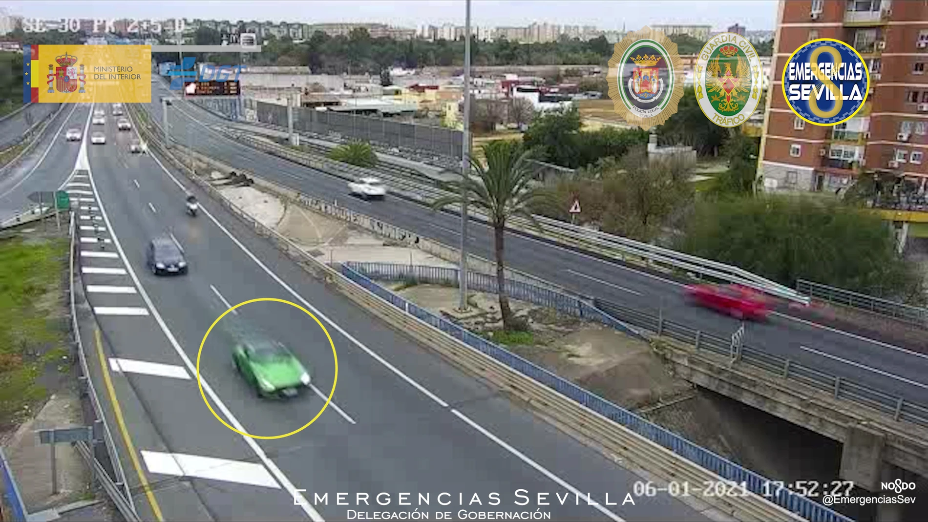 Imagen del vehículo por la SE-30