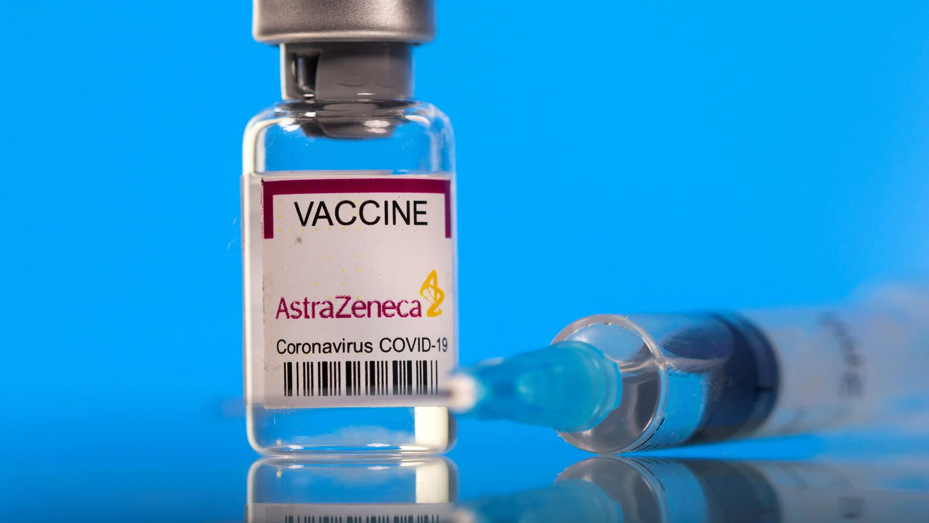 Vial de la vacuna contra la covid-19 de AstraZeneca