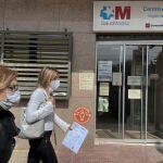 El sexo no parece tener relación con el tipo de síntomas al comienzo de la enfermedad