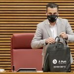 El director general de la Societat Anònima de Mitjans de Comunicació de la Comunitat Valenciana, Alfred Costa, presenta en Les Corts el balance de su primer año de gestión