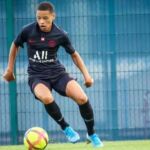 Nesta Zahui con el PSG.