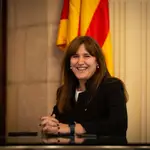 La presidenta del Parlament, Laura Borràs, durante una reunión con la líder CUP, en Barcelona, Catalunya (España).