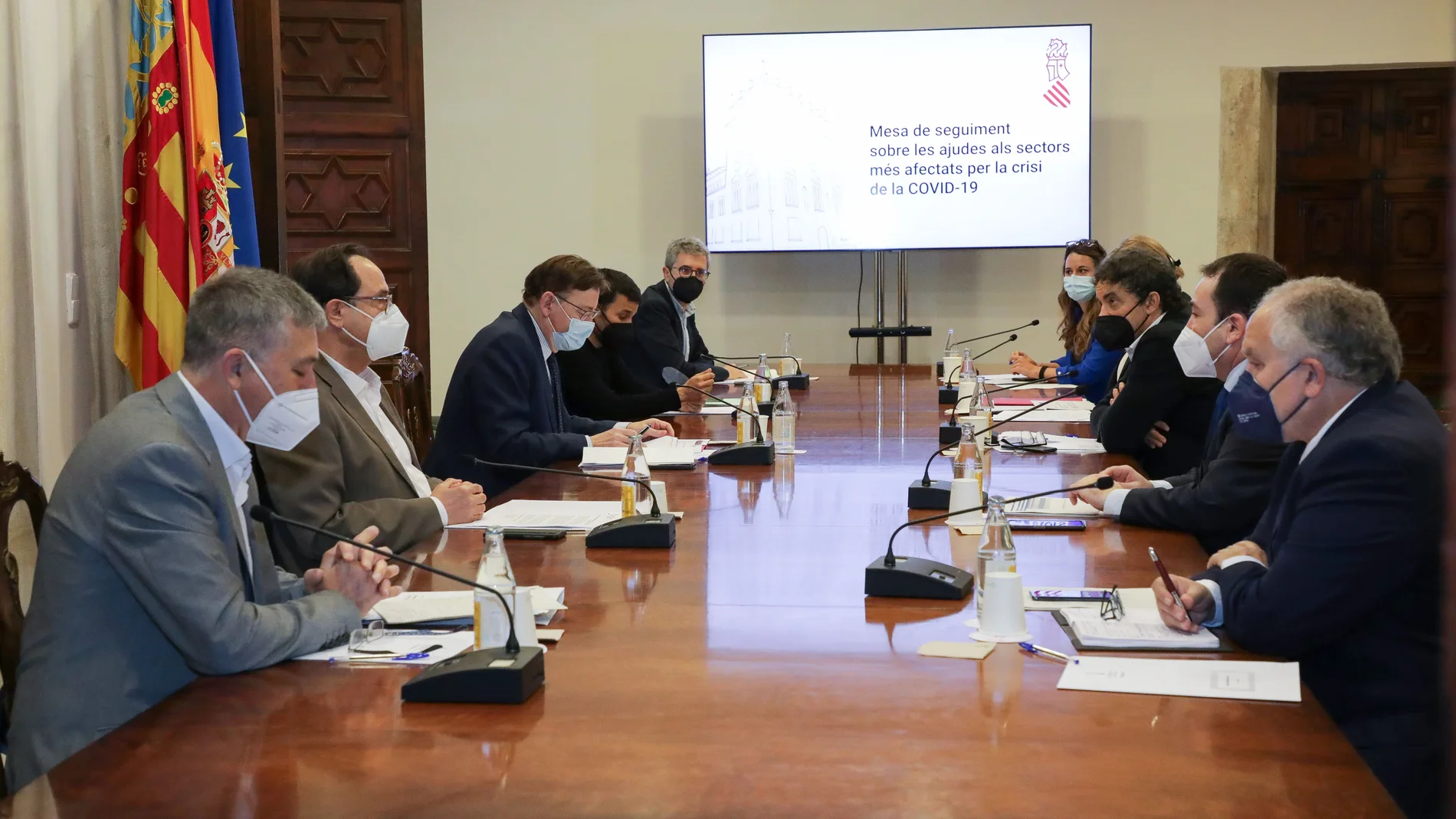 El presidente de la Generalitat valenciana, Ximo Puig, durante la reunión de esta mañana
