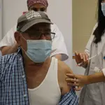 Vacunación en el centro de salud de Soto del Real, en Madrid