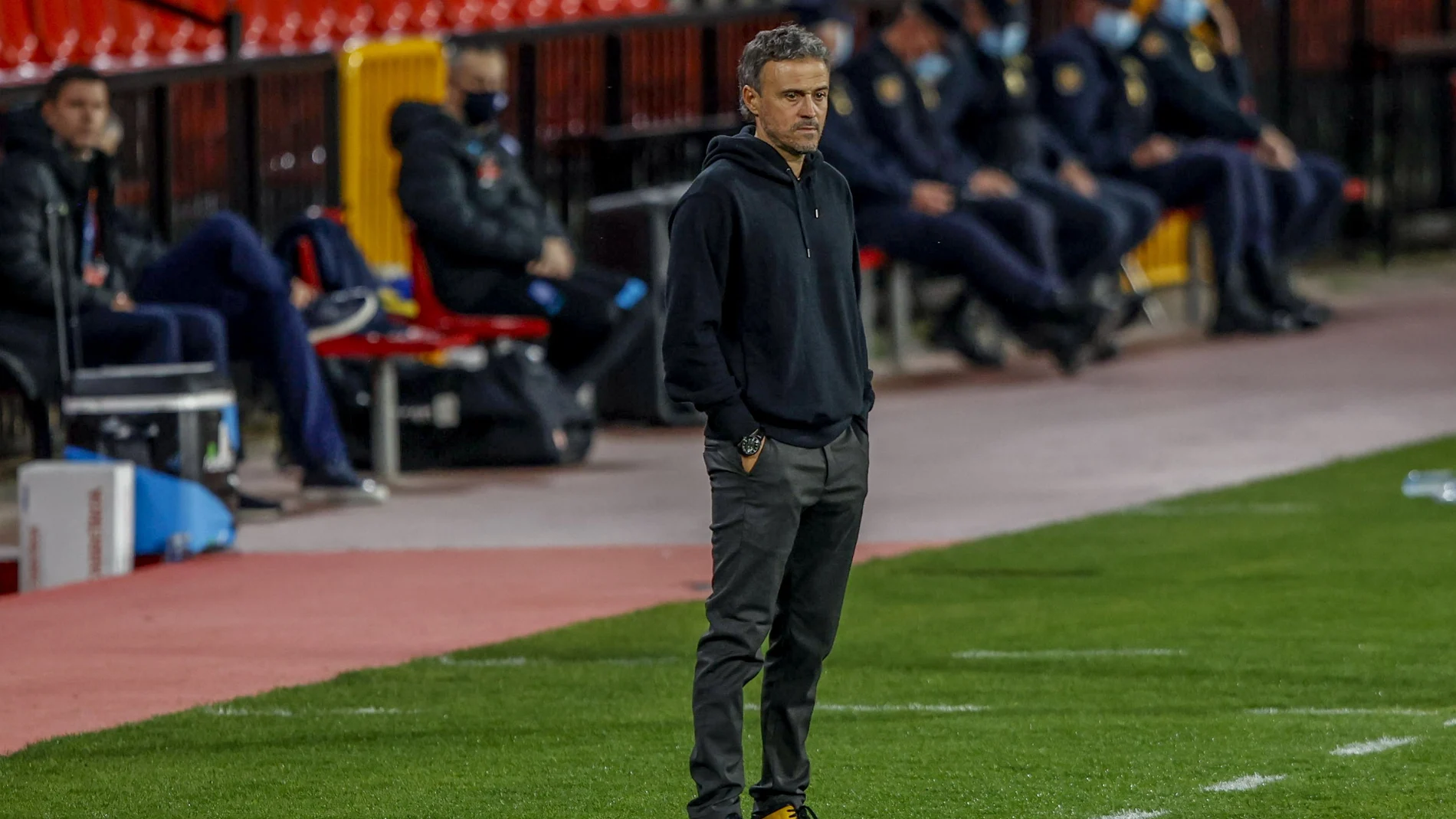 Luis Enrique, durante el partido ante Grecia