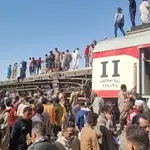 Dos trenes de pasajeros han chocado cerca de Tahta en la gobernación de Sohag