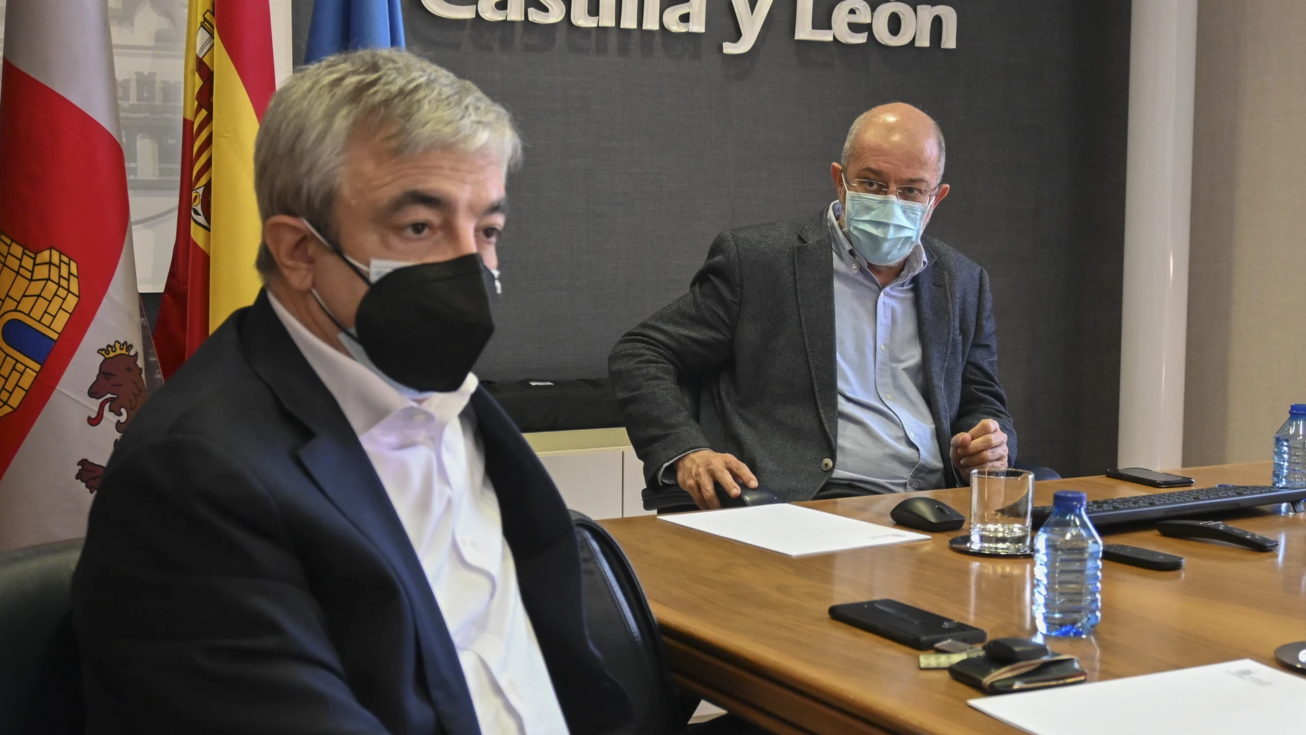 Francisco Igea junto a Luis Garicano en el encuentro mantenido en Valladolid