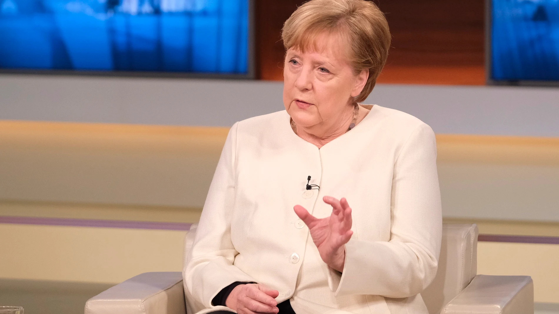 Angela Merkel, durante una entrevista en la televisión alemana