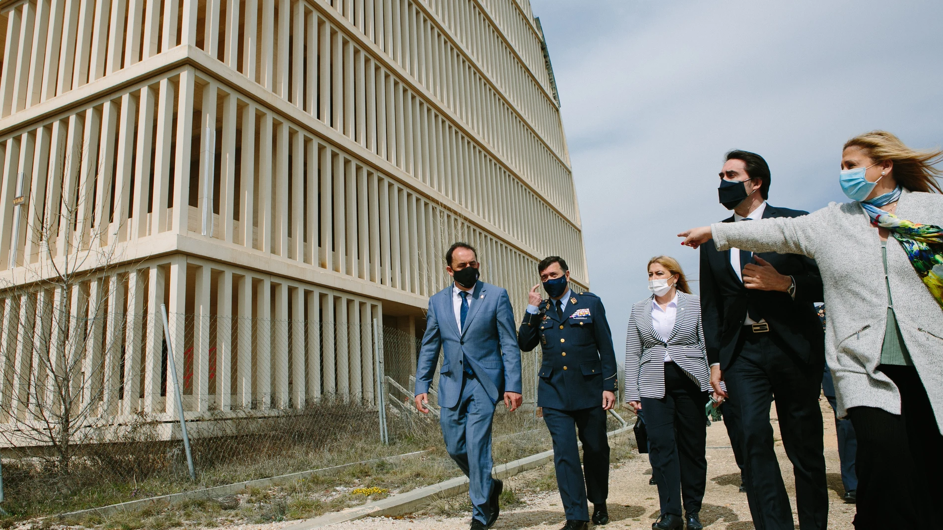 El consejero de Fomento y Medio Ambiente, Juan Carlos Suárez-Quiñones, visita el PMA en Garray