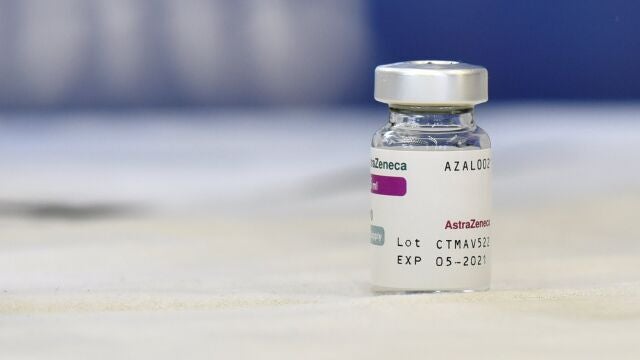 Vial de la vacuna de AstraZEneca contra la Covid-19