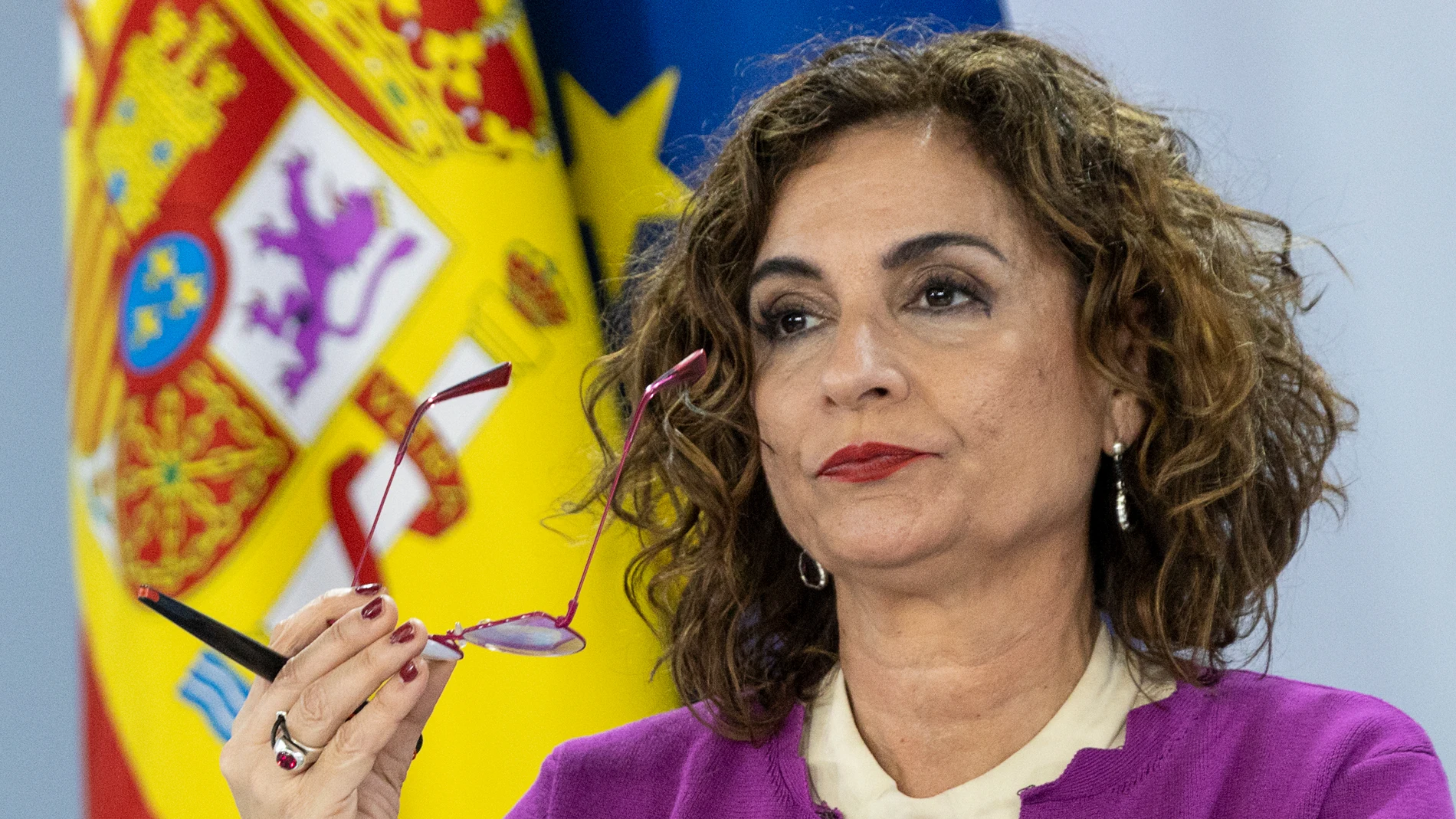 La ministra de Hacienda, María Jesús Montero, en rueda de prensa posterior al Consejo de Ministros