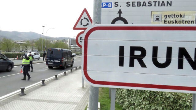Controles exigen PCR negativa a viajeros franceses que llegan a España