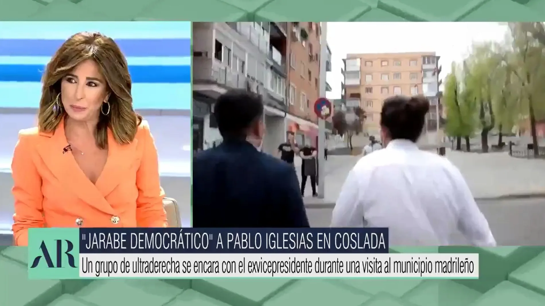 Imagen del rótulo emitido en 'El Programa de Ana Rosa' que decía "jarabe democrático a Pablo Iglesias en Coslada"
