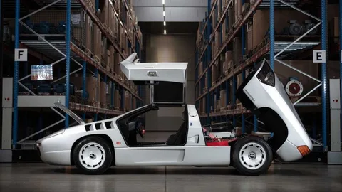 Isdera Imperator 108i