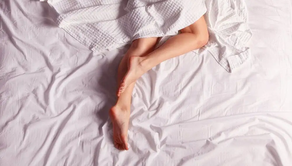 Los beneficios de dormir desnudo en tu salud