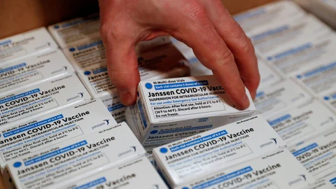 Imagen de un lote de vacunas contra la covid de Janssen, producidas por Johnson & Johnson